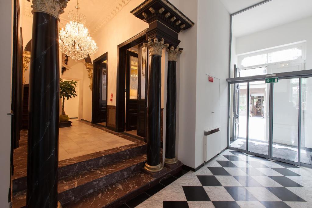 Hotel Geeraard Герардсберген Екстериор снимка