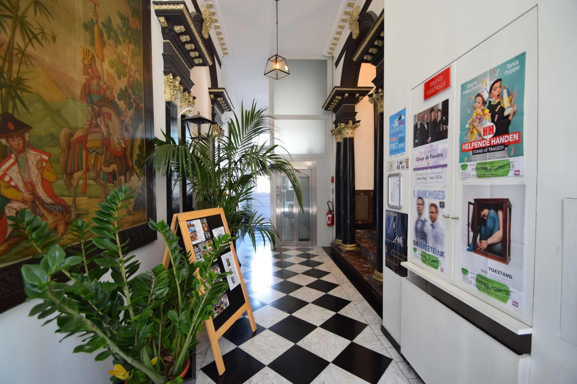 Hotel Geeraard Герардсберген Екстериор снимка