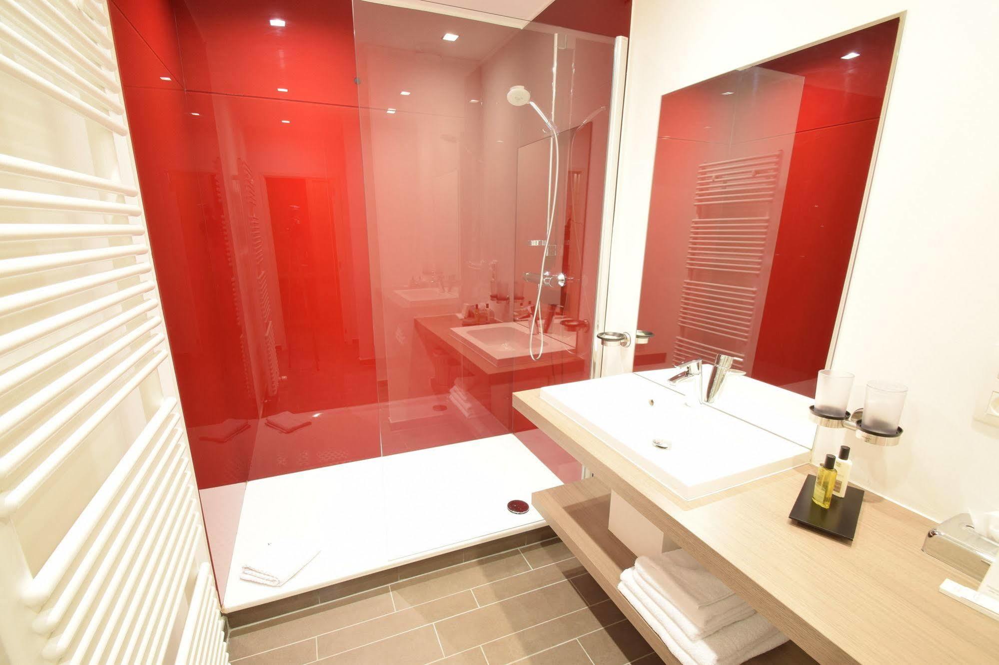 Hotel Geeraard Герардсберген Екстериор снимка